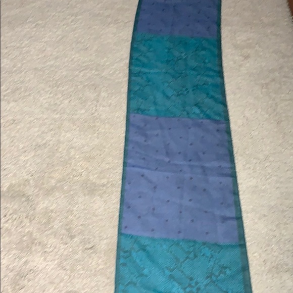 Halston Scarf - Picture 2 of 5